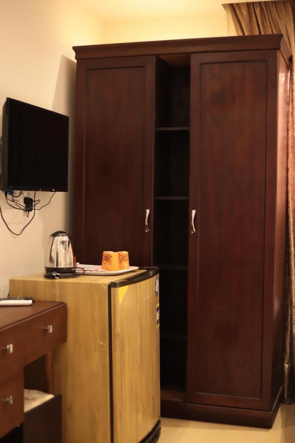 King Khafren View Inn Kafret el-Gabal Extérieur photo
