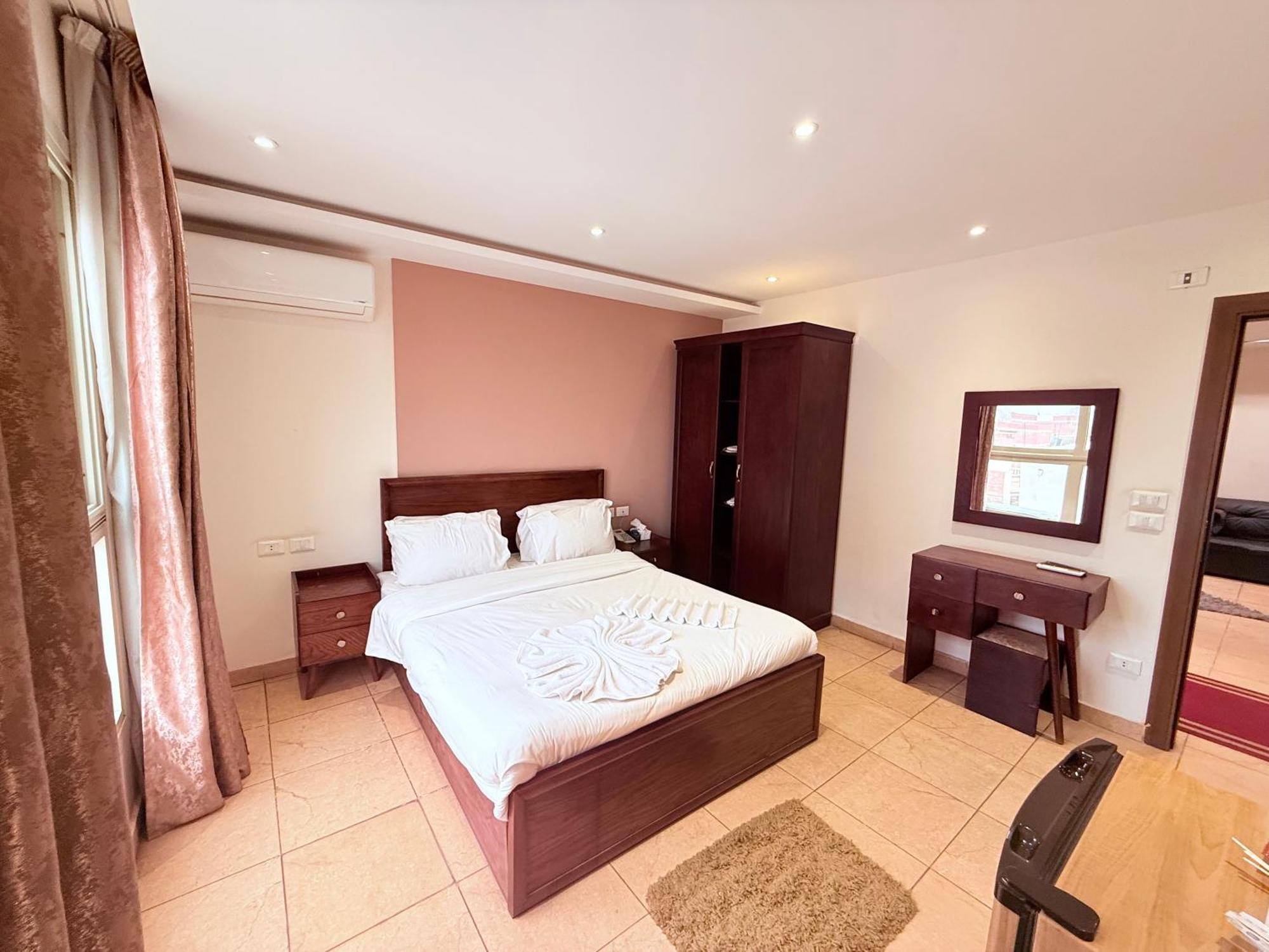 King Khafren View Inn Kafret el-Gabal Extérieur photo